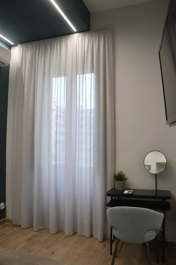 Ioletta House Apartment คาตาเนีย ภายนอก รูปภาพ
